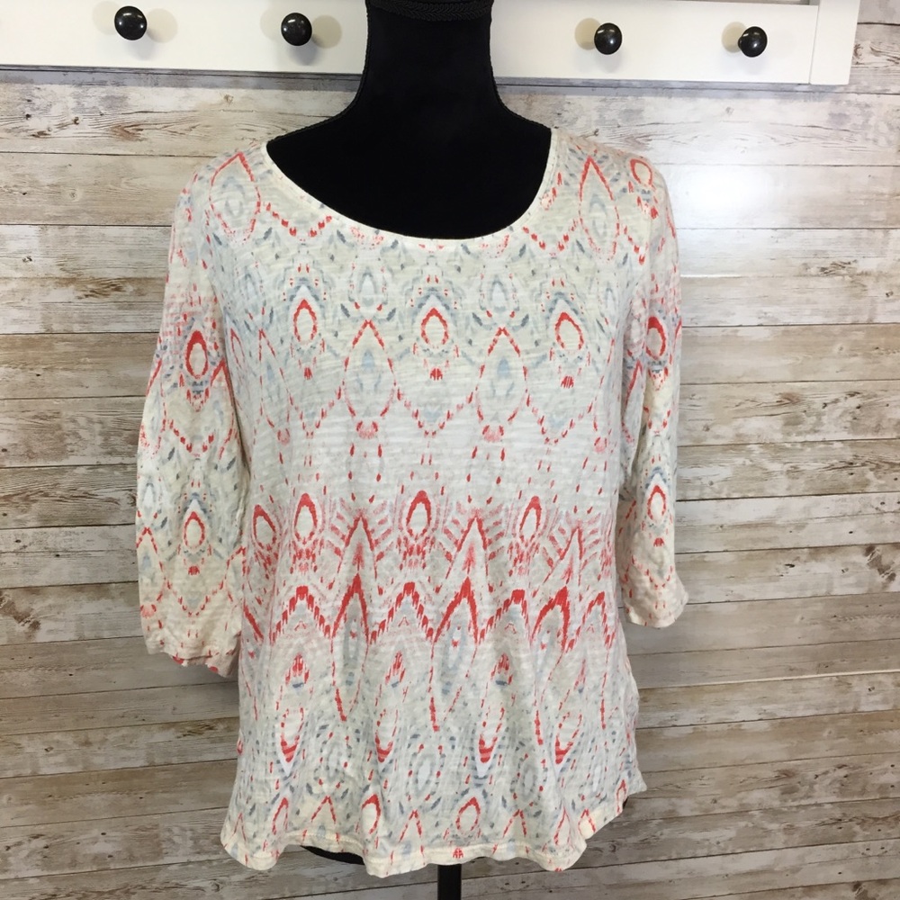 Chico’s abstract print 3/4 length sleeve tee shirt